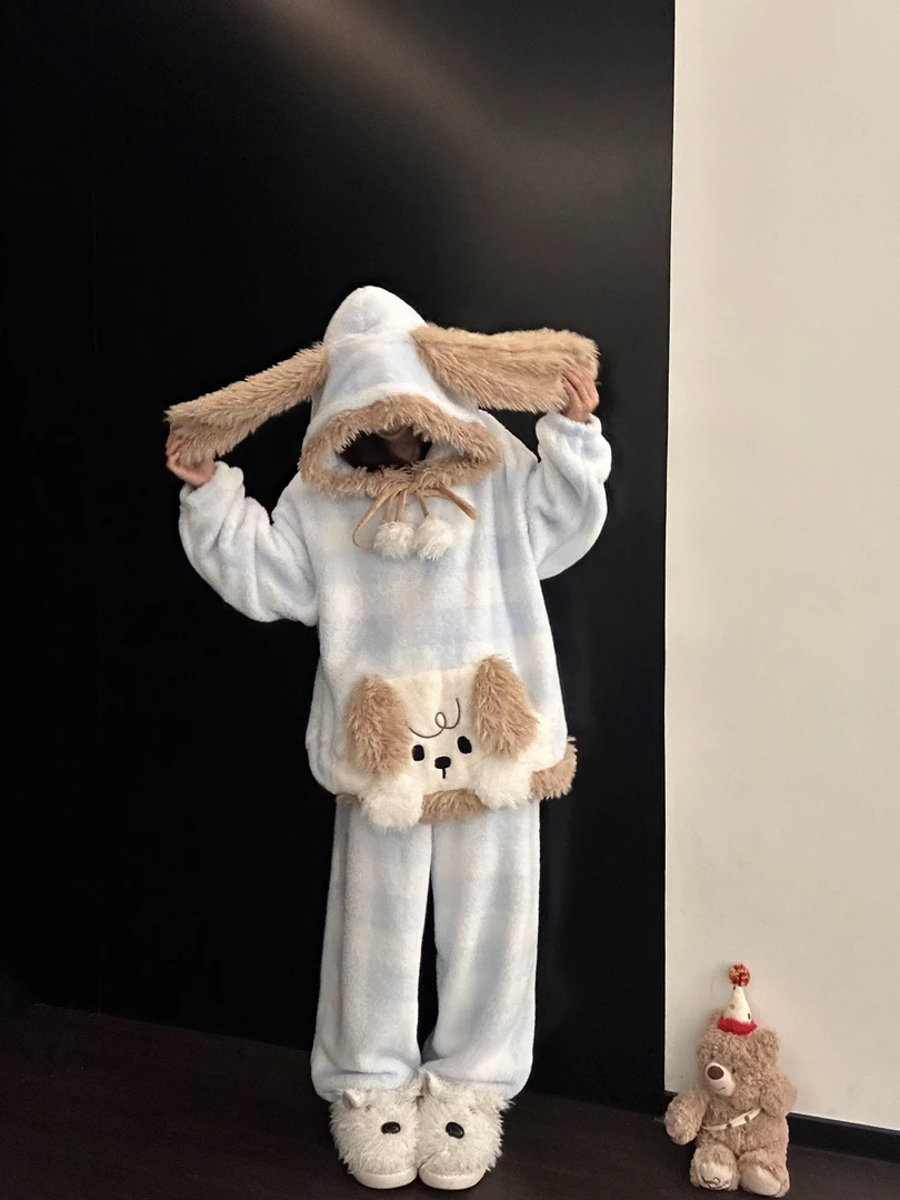 爆款可爱小狗睡衣女冬季新款两件套加绒加厚连帽珊瑚绒保暖家居服