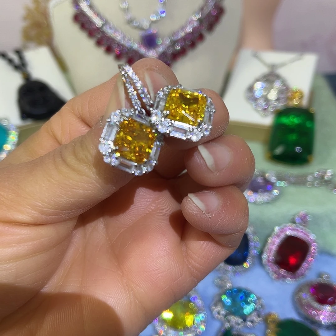 花岗石钨金璀璨夺目耀眼