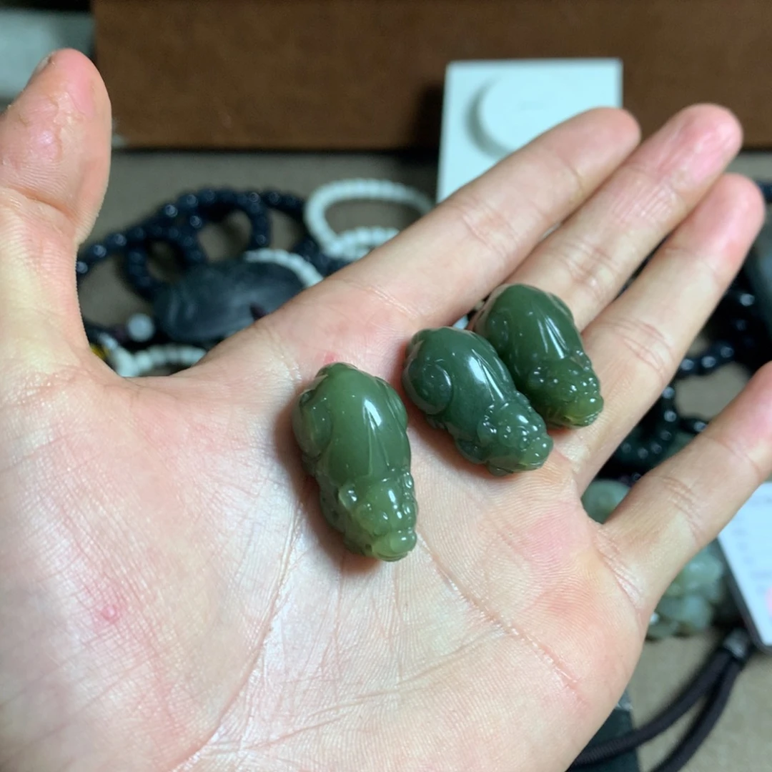 手链未镶嵌和田玉拍一发一