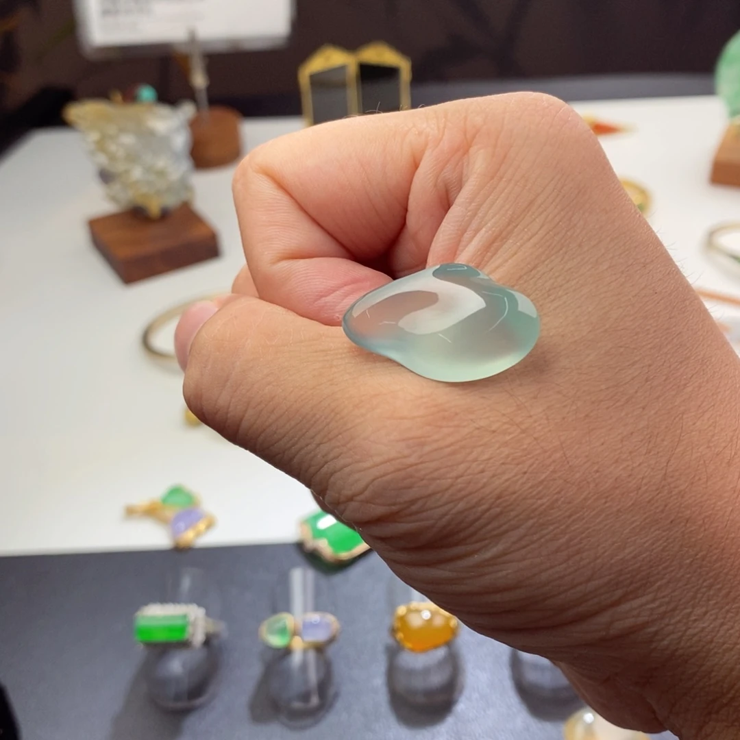 未镶嵌定制翡翠裸石