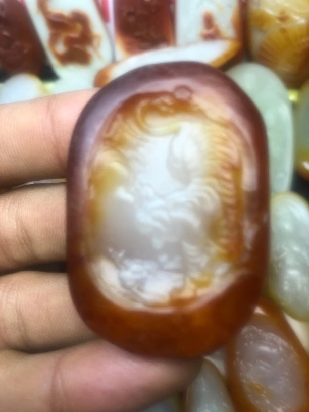 和田玉下山虎吊坠