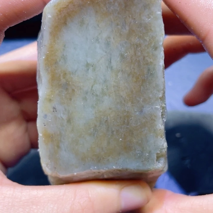 和田玉未镶嵌珠宝半成品