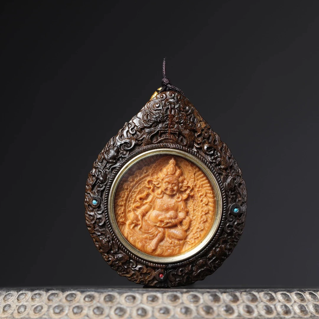 沉香木（唐卡款黄老板吊坠）5/6m印尼天然原雕刻文玩