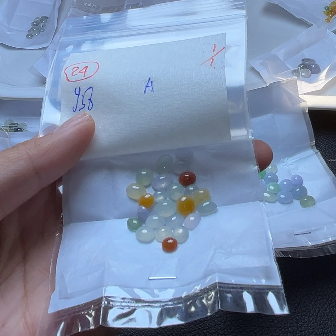 A***i定制翡翠未镶嵌翡翠