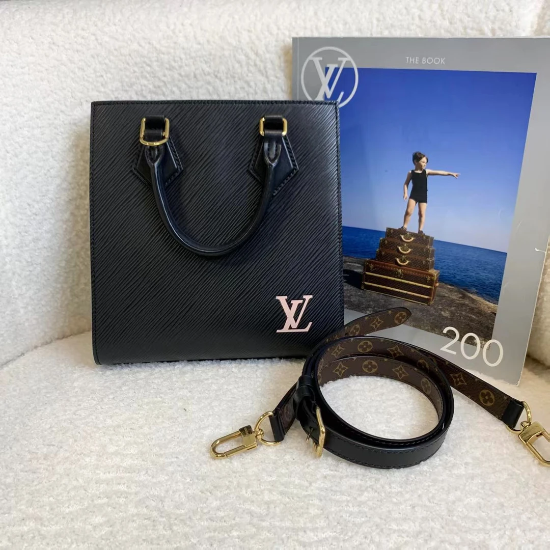 99新 LouisVuitton/路易威登 壹臻/ 黑色水波纹琴谱bb包 14912763