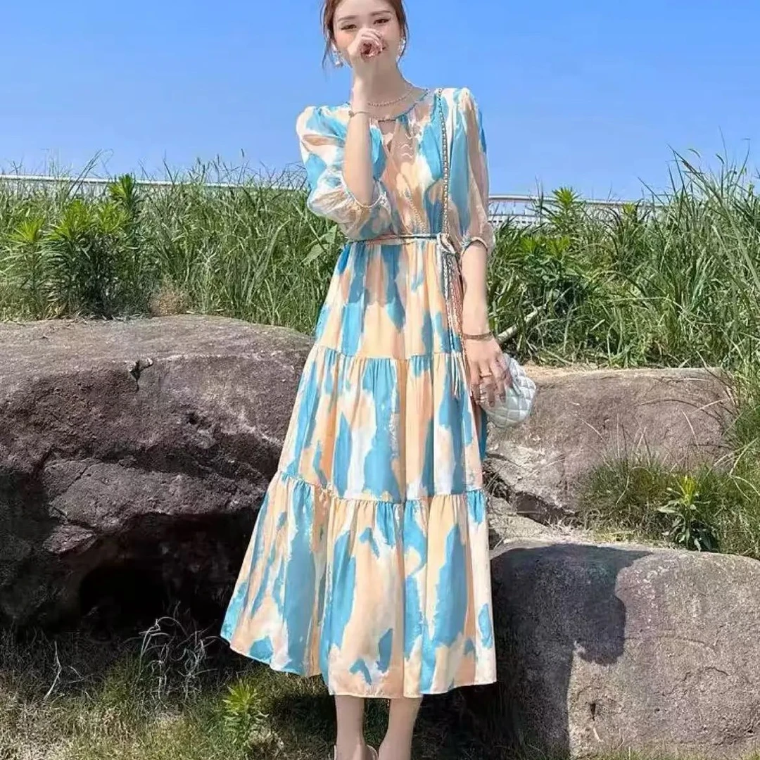 2025夏季新款复古碎花连衣裙女中长款显瘦气质中袖仙女a字裙子