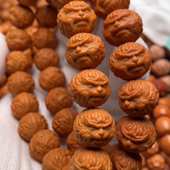 【闪购商品】猴头核桃吊坠苦**来斗战胜佛