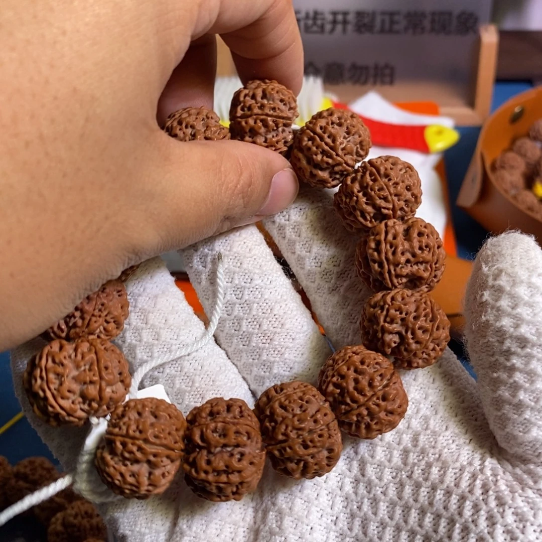 是***鹏金刚菩提手串23 尺寸6瓣 金刚菩提