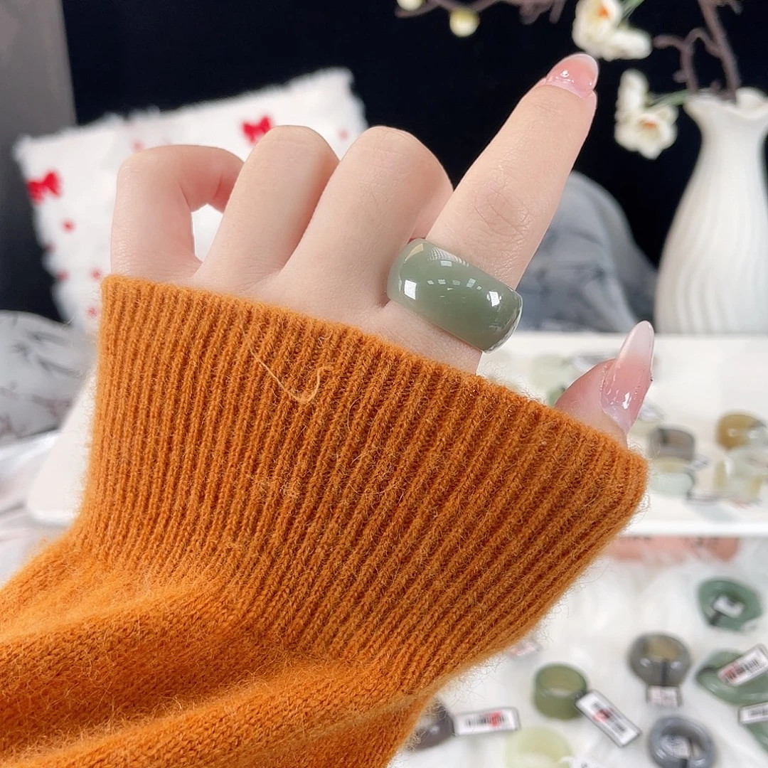 和田玉（糖玉）未镶嵌戒指h29奶绿墩墩19.3不退换