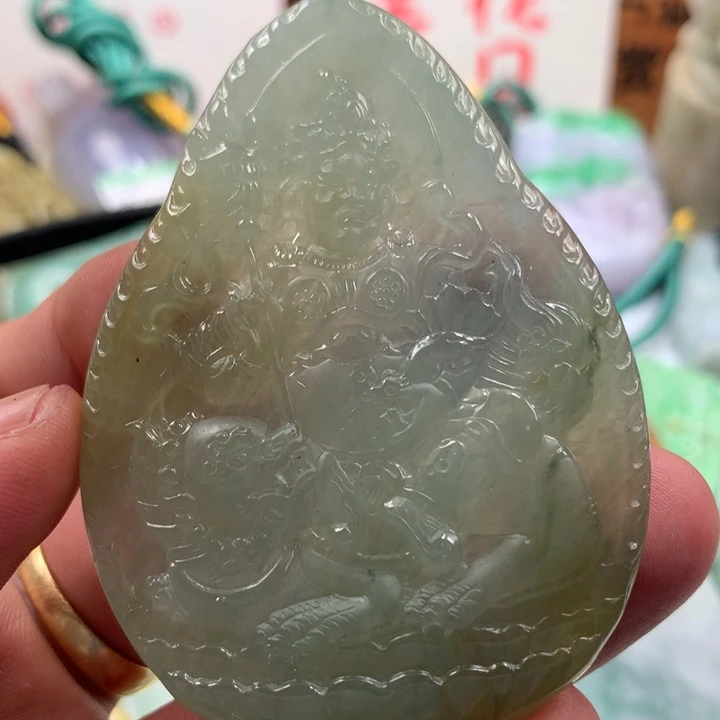 翡翠未镶嵌颈饰保真天然a货翡翠