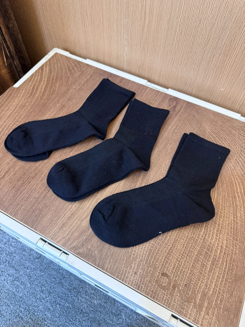 令佳潮牌夏季儿童黑色百搭纯色中筒网眼袜子2760