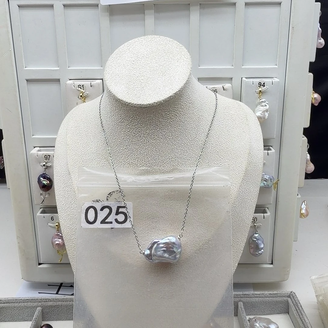 淡水珍珠合金颈饰