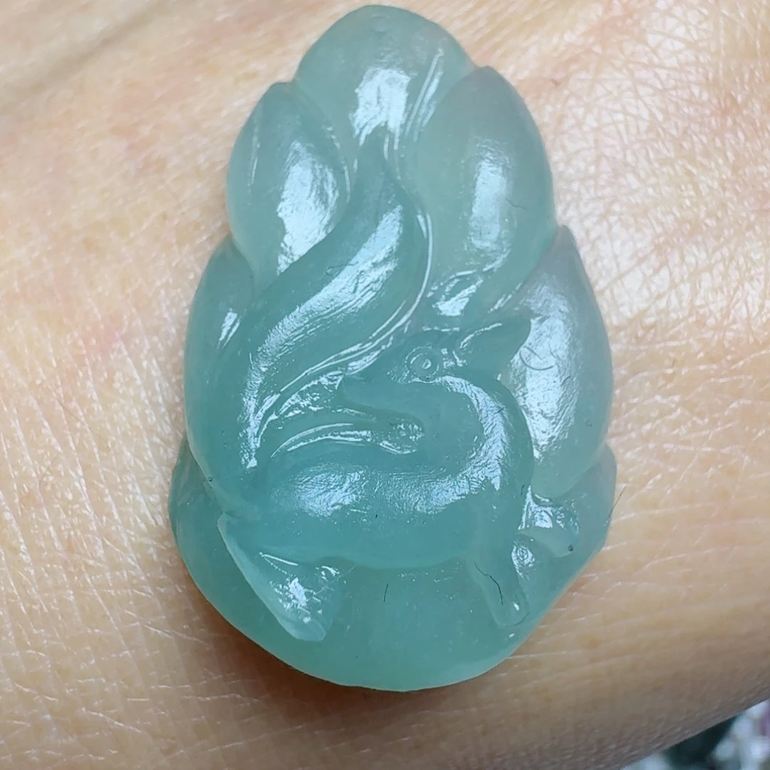 定制翡翠未镶嵌挂件