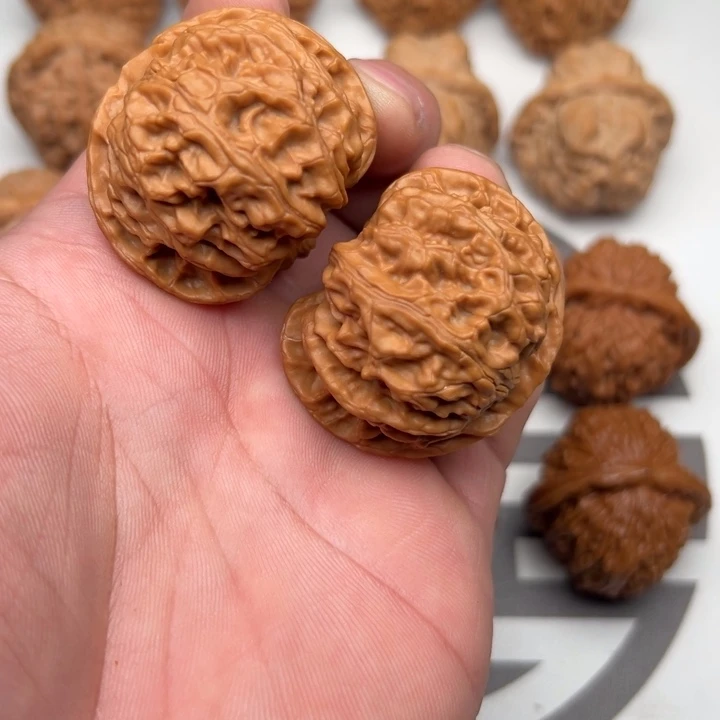 文玩核桃把件苹果园41