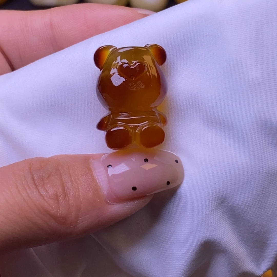 琥珀未镶嵌裸石熊