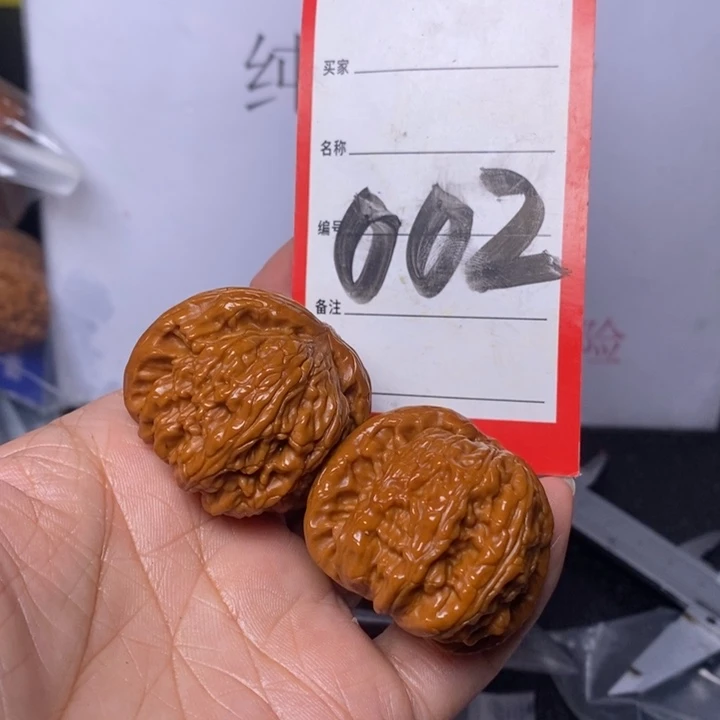 文玩核桃把件002，39.5闷白