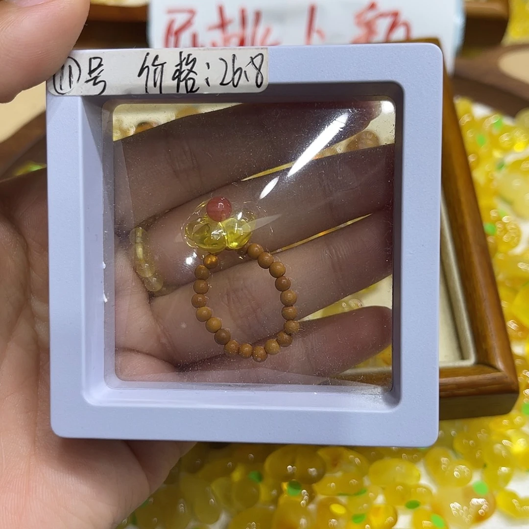 琥珀未镶嵌珠宝奇石