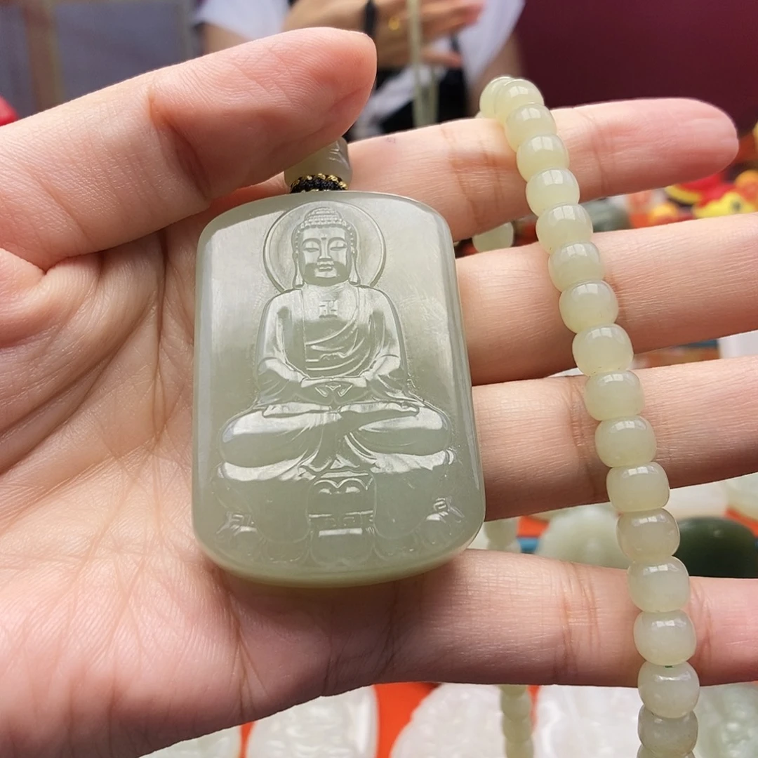 颈饰未镶嵌和田玉广****）