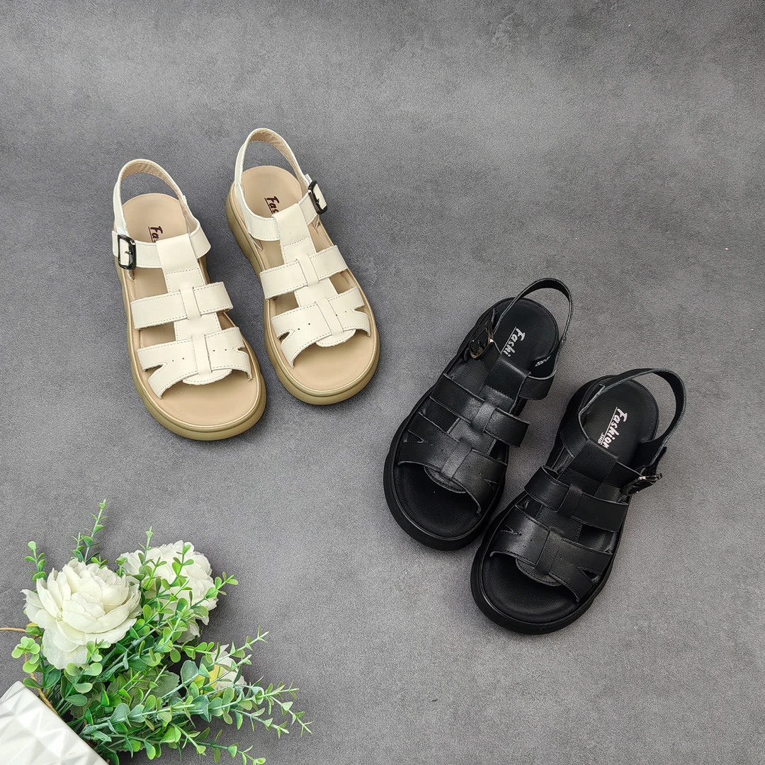 2025年夏季平底休闲舒适真皮妈妈鞋百搭时尚软底防滑女凉鞋25262