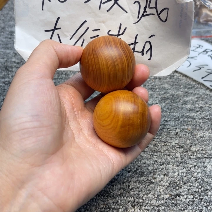 柏木（崖柏）瑕疵05