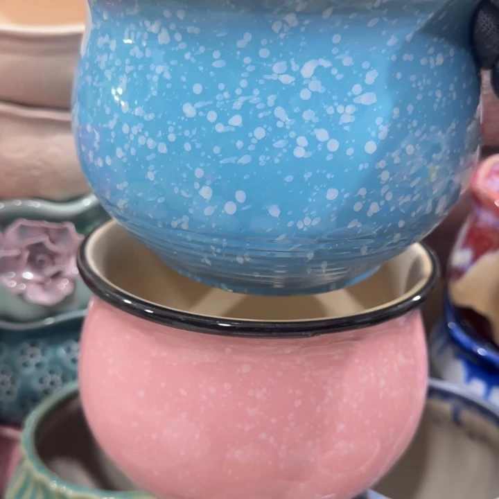 凑9块包邮，有孔，陶瓷花盆