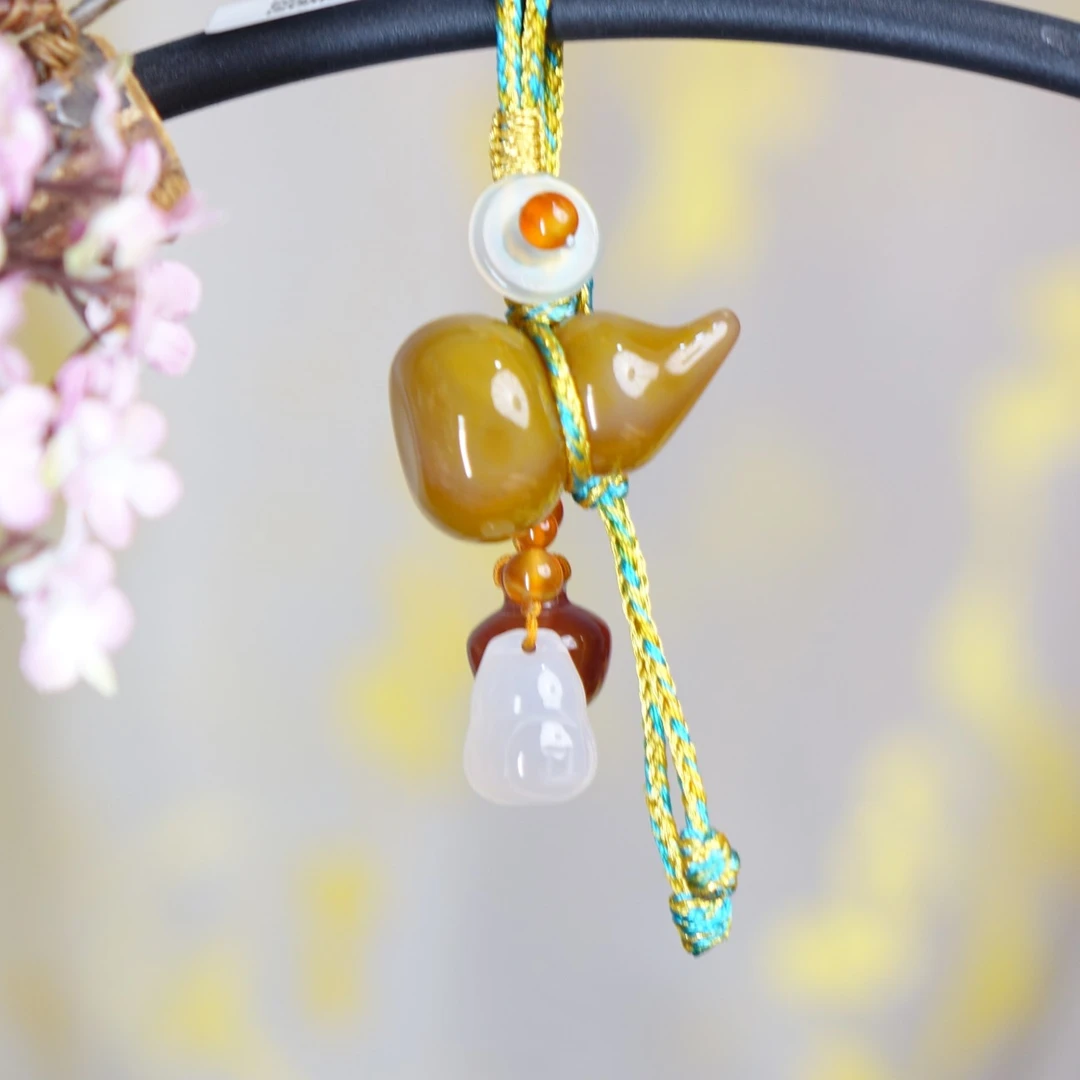 翘脚葫芦精编天然玉石钥匙挂