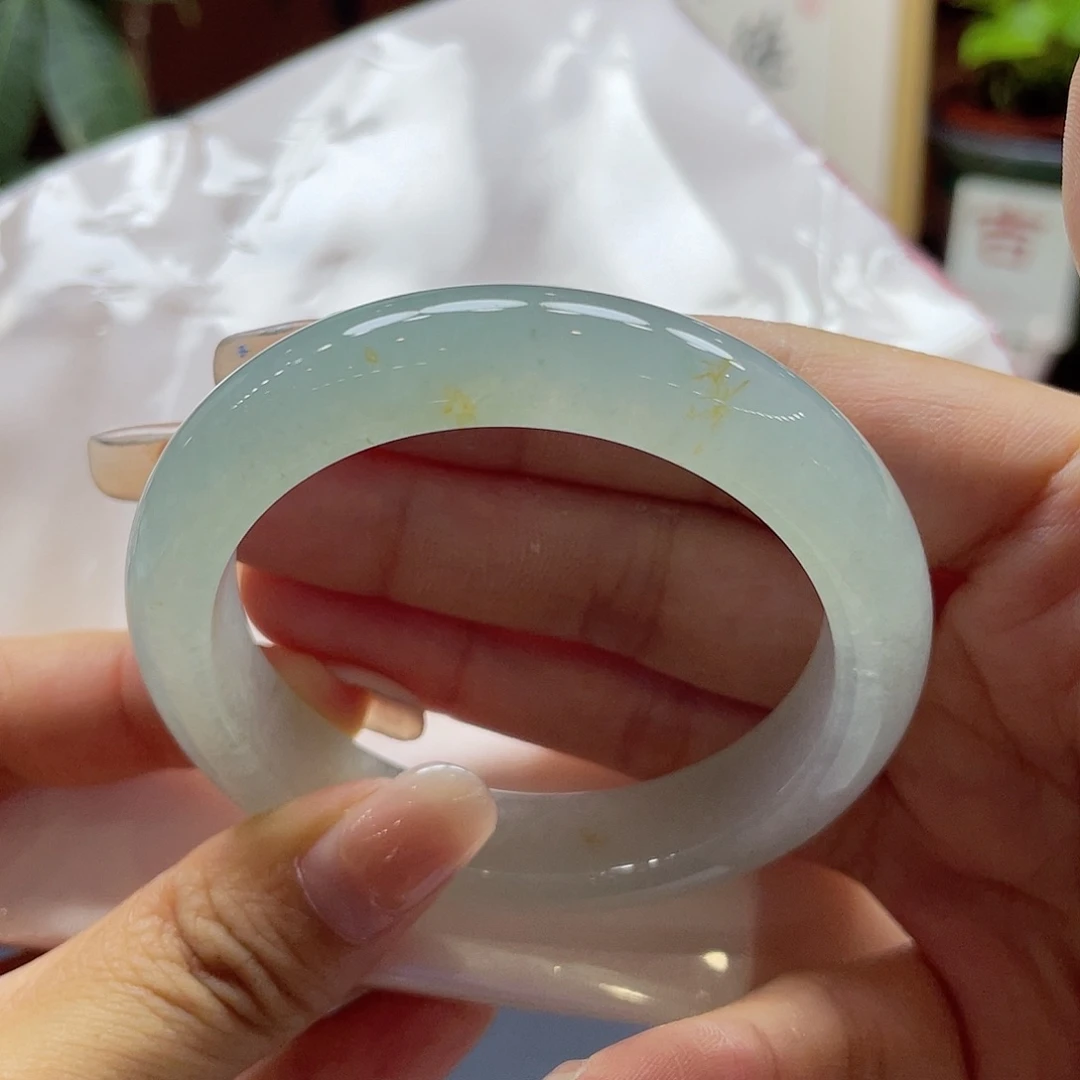 翡翠未镶嵌手镯35 号链接