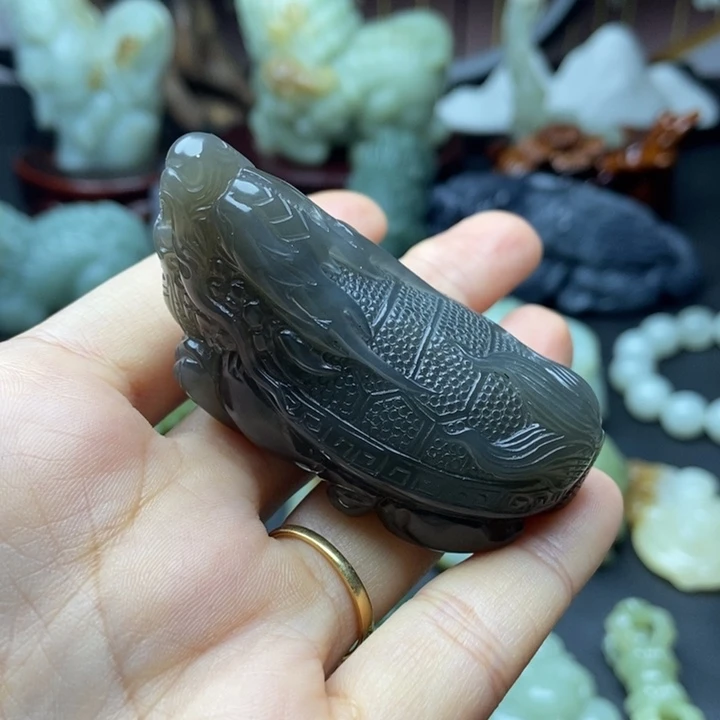 未镶嵌和田玉把件
