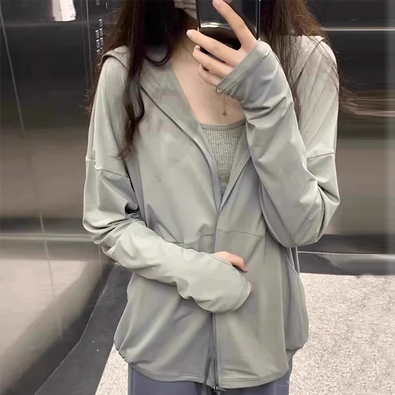 2025新款冰丝连帽防晒衣薄款户外服防晒服女生款宽松夏季开衫外套