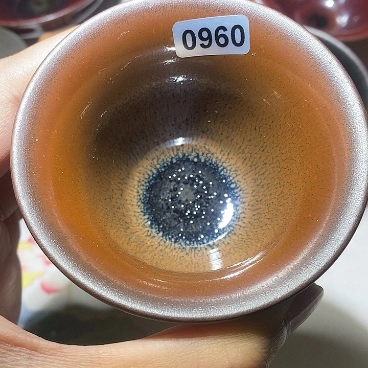 也***以茶盏建阳建盏，龙窑柴烧