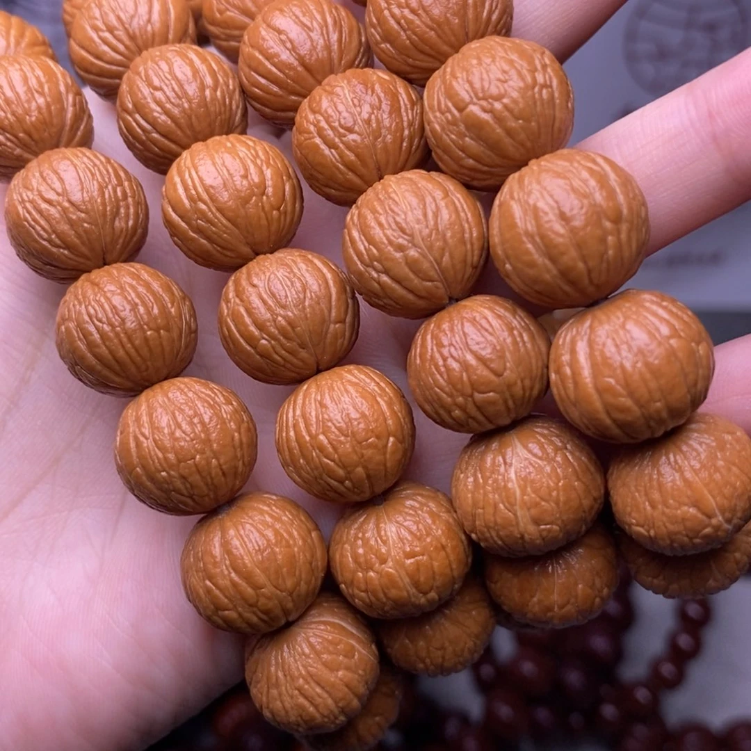 猴头核桃手串凤羽