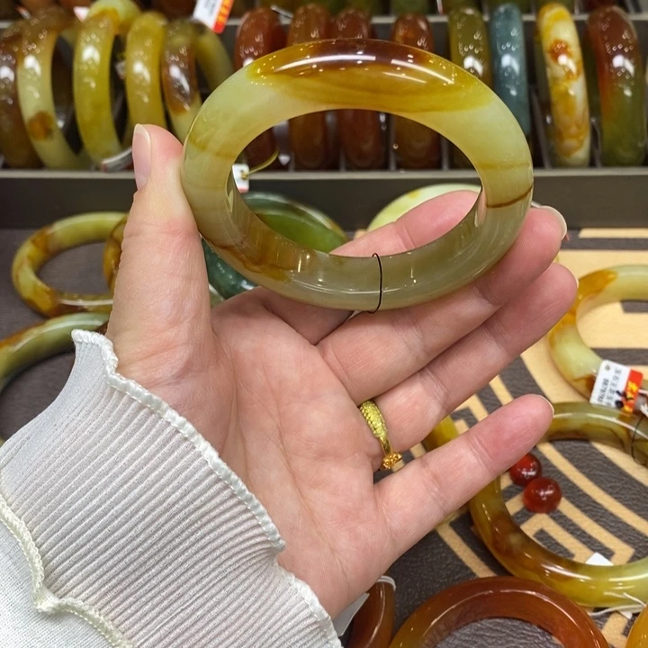 未镶嵌蛇纹石玉手镯