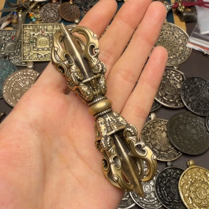 藏传文玩九宫如图