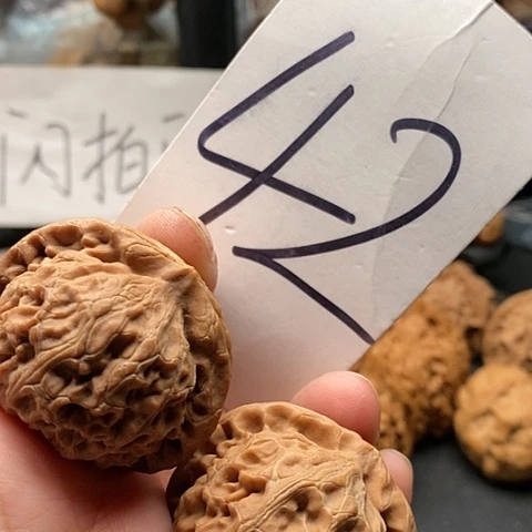 吊坠桃核42全品玉玺宫灯