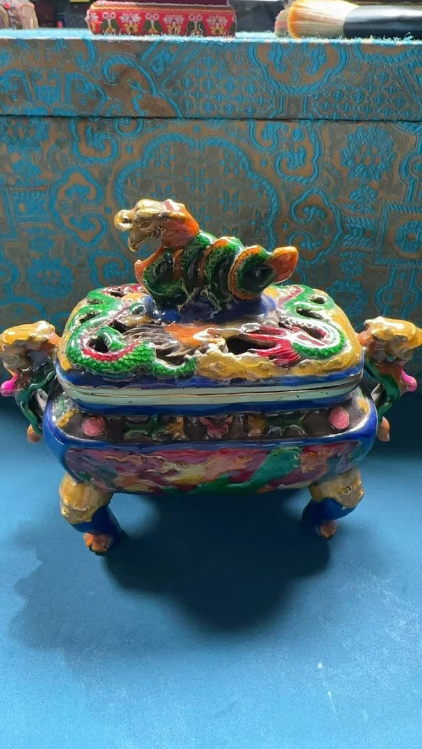 特色摆件特色摆件k-36珐琅彩炉