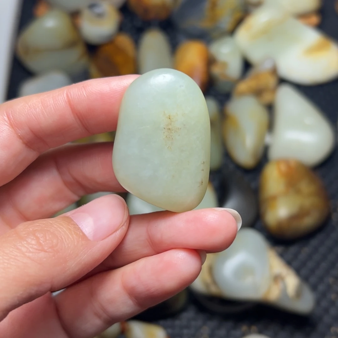 和田玉未镶嵌挂件90