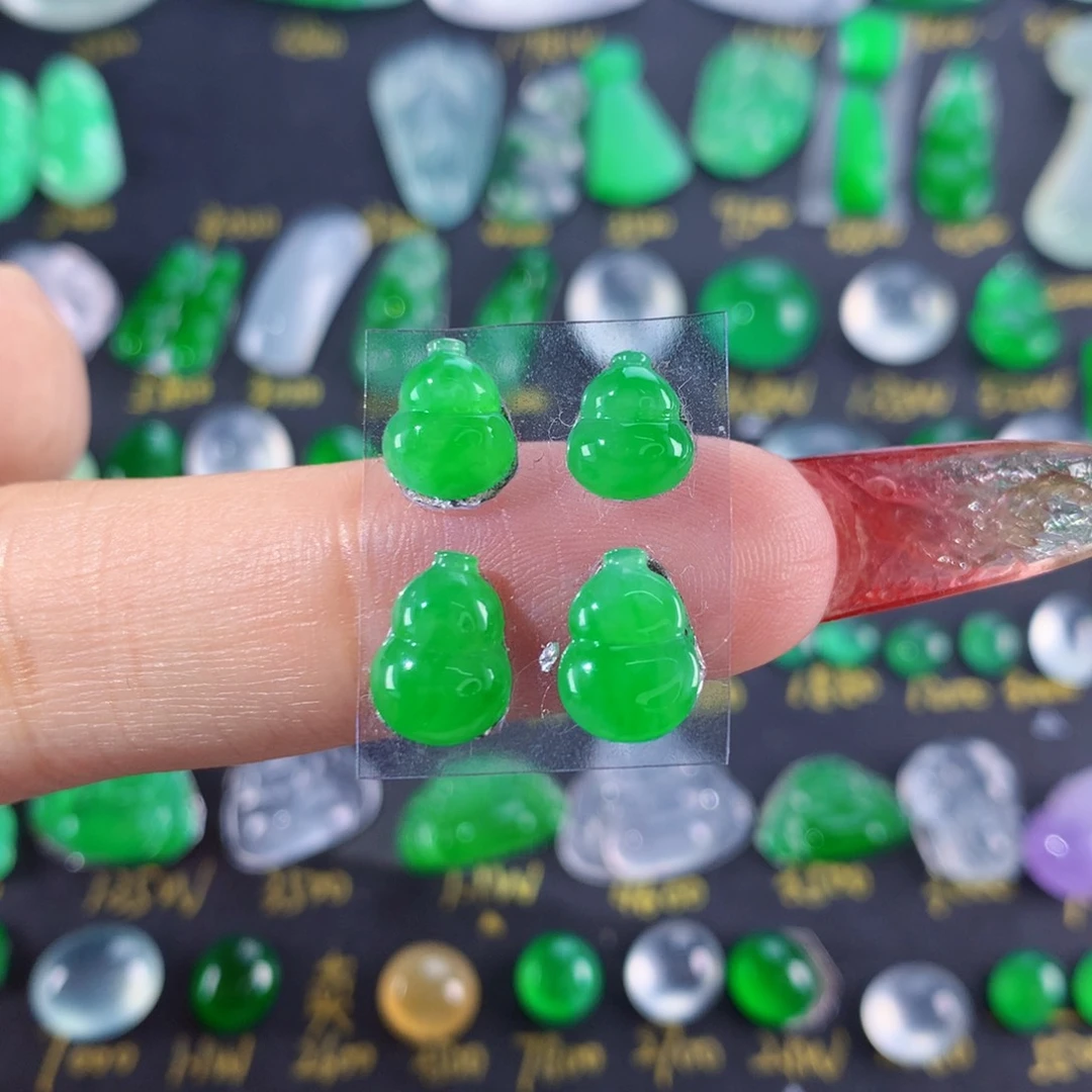 翡翠颈饰未镶嵌纯天然缅甸翡翠A货