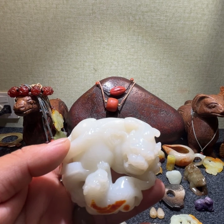 和田玉（糖玉）未镶嵌颈饰