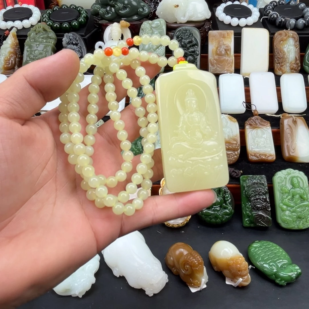 和田玉未镶嵌挂件