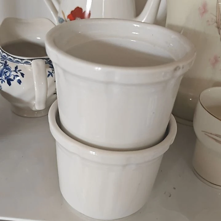 摆件陶瓷盘子碗啥都有