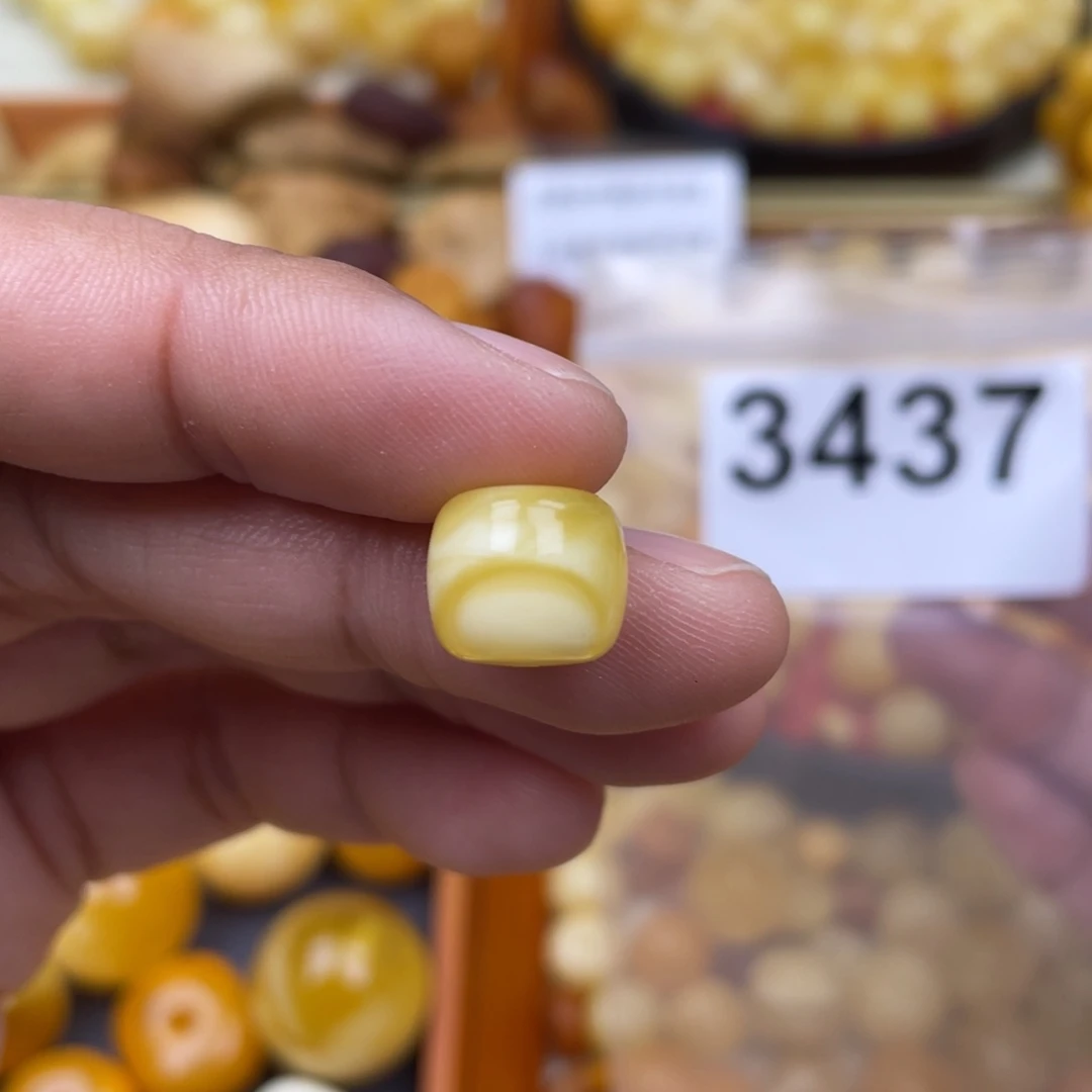 琥珀珠宝奇石未镶嵌11,7