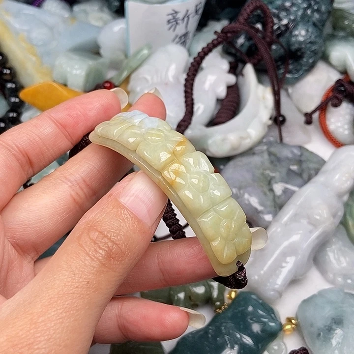 未镶嵌挂件翡翠翡翠
