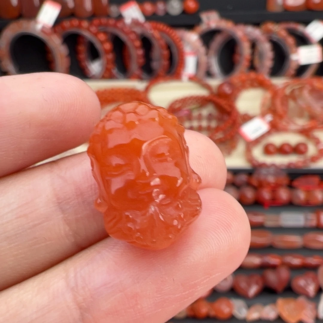 南红玛瑙未镶嵌颈饰宝宝佛