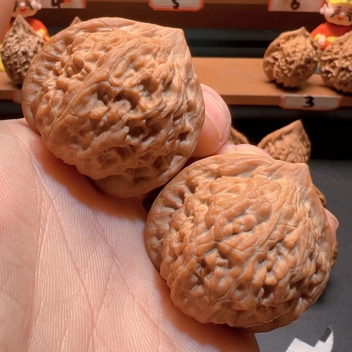 文玩核桃吊坠七步沟公子帽