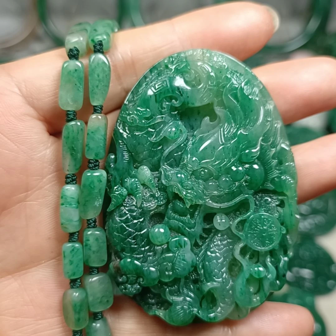 独山玉未镶嵌龙行天下