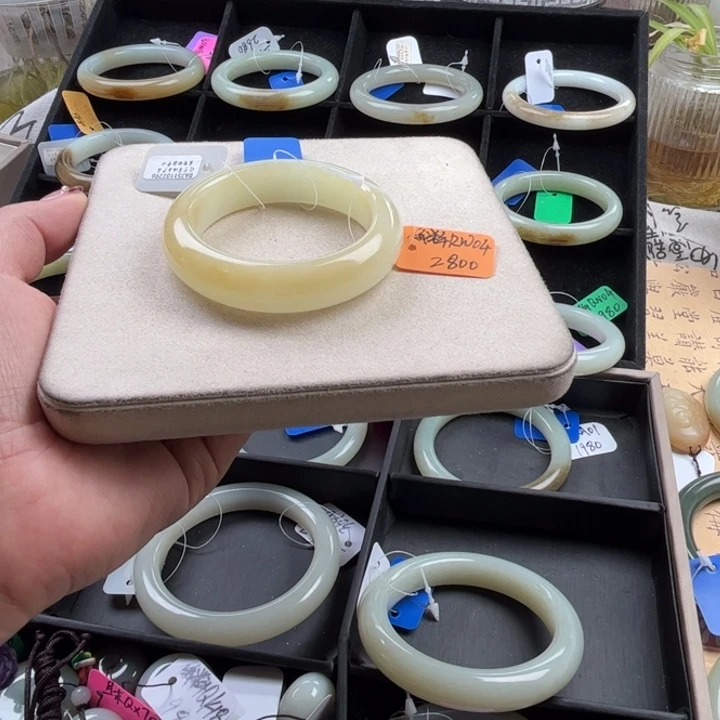 未镶嵌手镯和田玉玲珑美镯52.5