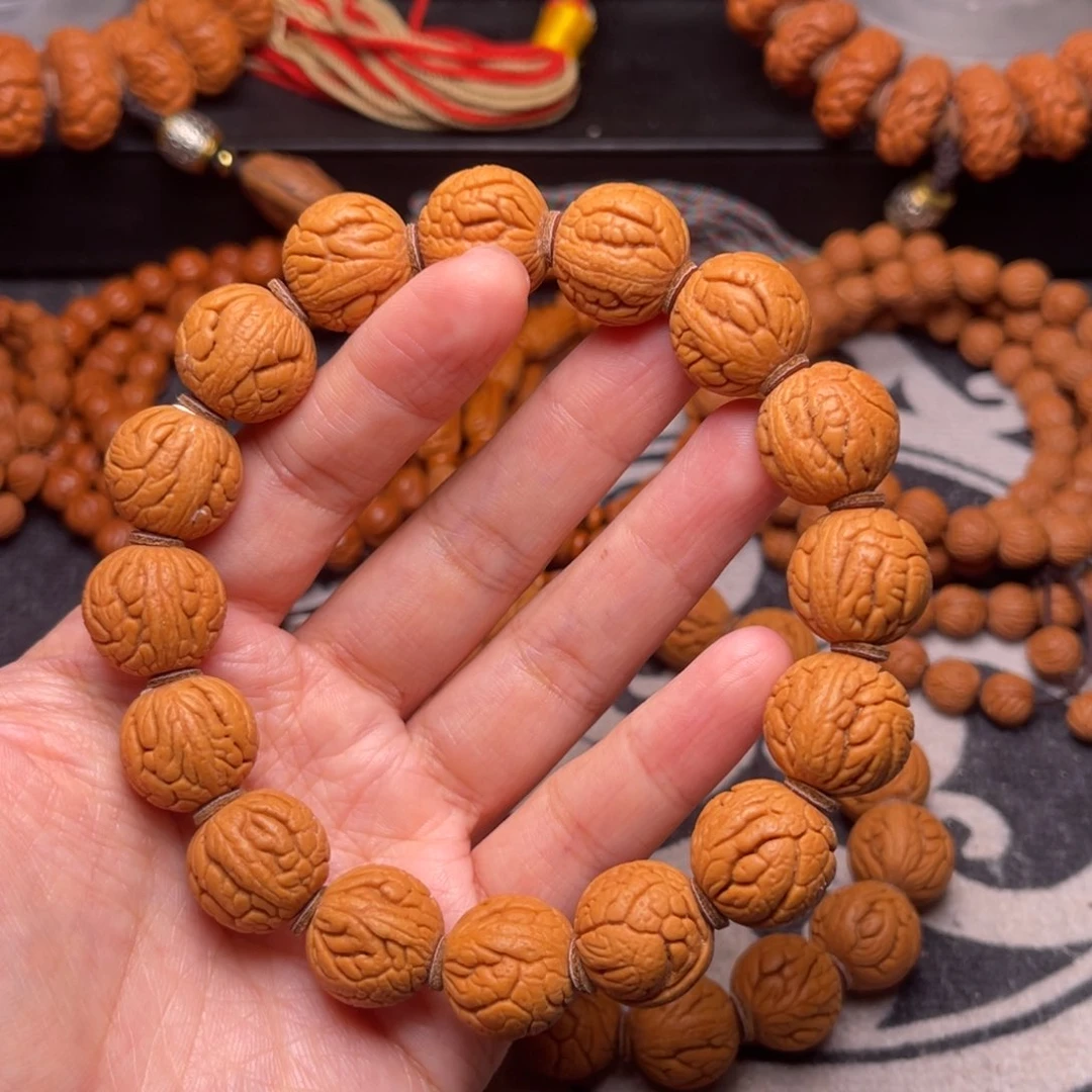 手串桃核龙纹龙珠16+