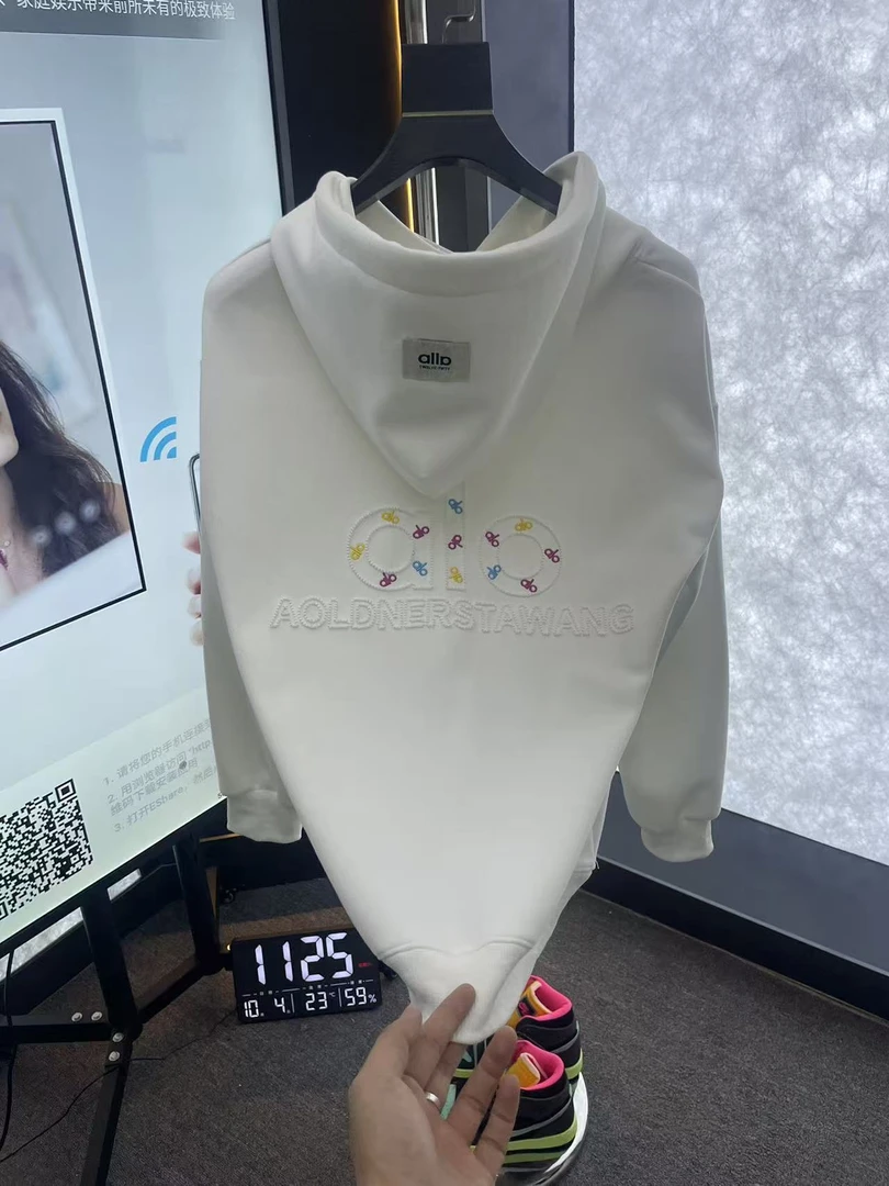 齐2025新款连帽卫衣-5588