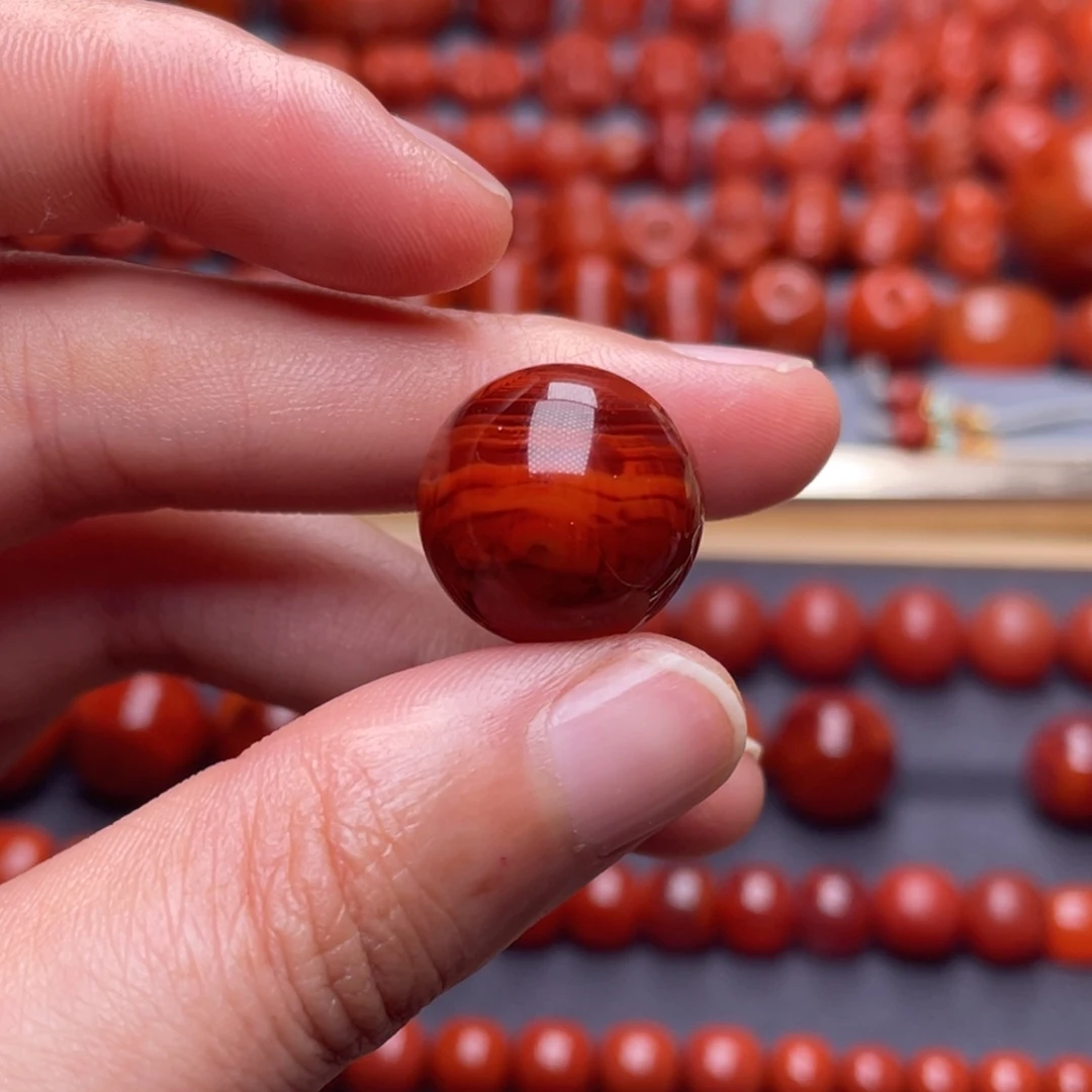 南红玛瑙配饰未镶嵌W16.6瓦西牛血火焰纹满肉圆珠