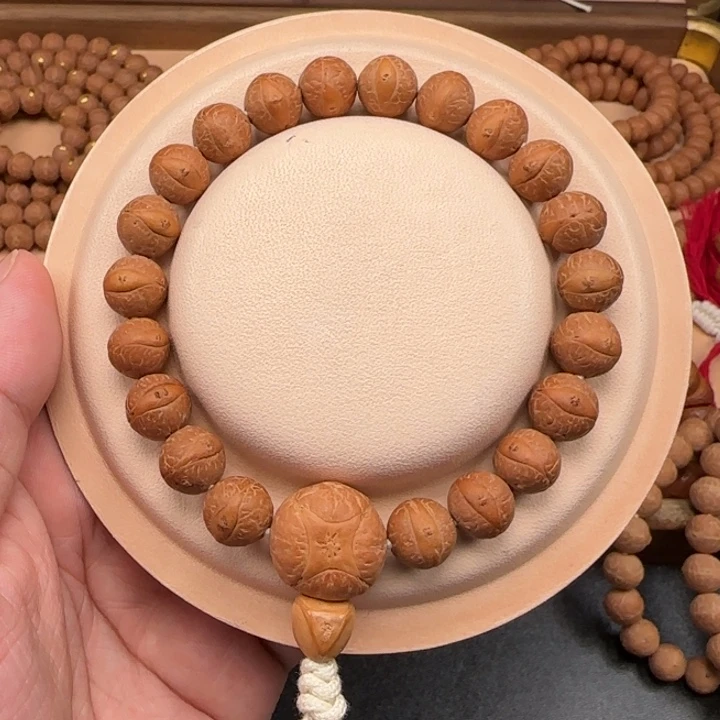 凤眼菩提吊坠尼泊尔10.5